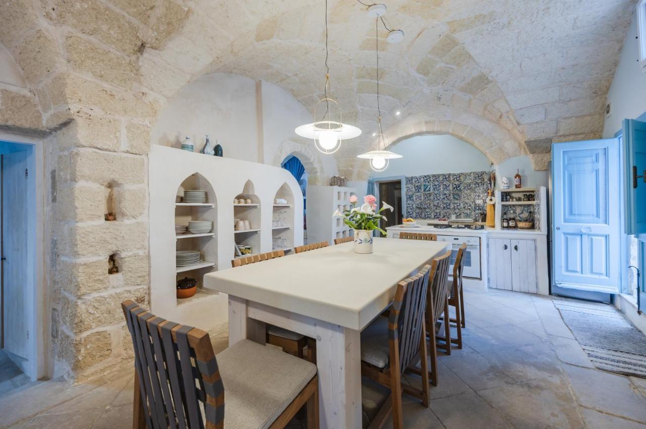 Casa Dei 5 Camini With Terrace Apartman Ortelle Kültér fotó