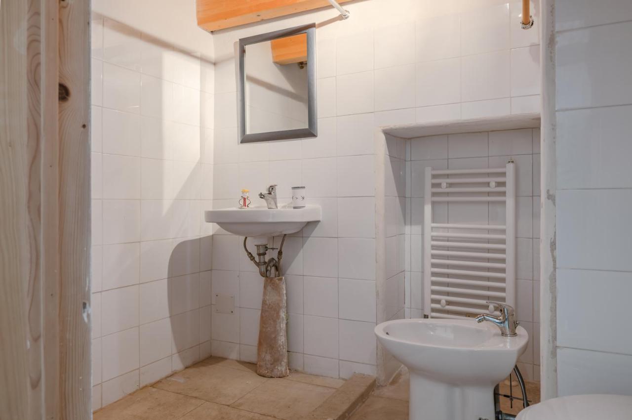 Casa Dei 5 Camini With Terrace Apartman Ortelle Kültér fotó